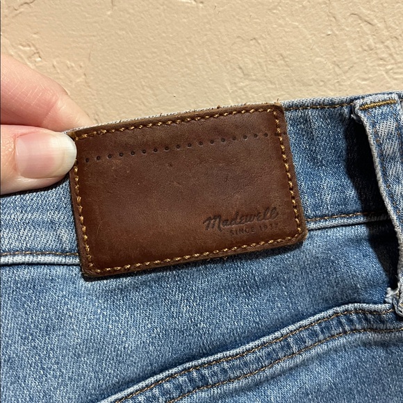 Madewell High Riser Crop Jeans - Picture 5 of 9